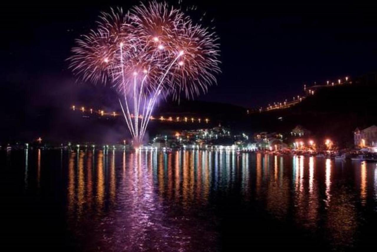 Apartmani Petar i Luka Bakar Bagian luar foto